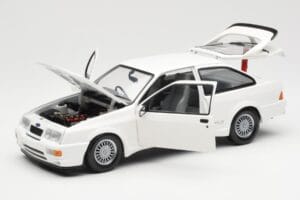Ford Sierra RS RHD Bílý Minichamps 1:18 150084070 Kov – obrázek 2 z 8