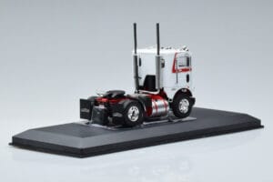 Freightliner COE Bílý IXO 1:43 TR128 Kov – obrázek 2 z 6