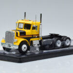Freightliner FLC120 64T Žlutý IXO 1:43 TR116
