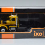 Freightliner FLC120 64T Žlutý IXO 1:43 TR116 - image 6 of 6