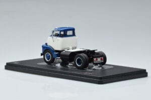 GMC 950 COE Modrý Bílý IXO 1:43 TR150 Kov – obrázek 5 z 6
