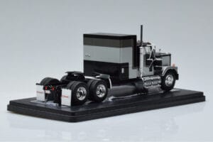 GMC General Stříbrný Černý IXO 1:43 TR117 Kov – obrázek 2 z 6