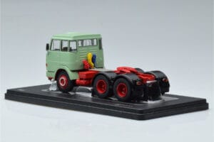 Henschel HS 19 TS Zelený IXO 1:43 TR151 Kov – obrázek 5 z 6