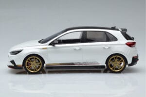 Hyundai i30 N PD Atlas Bílý MCG 1:18 MCG18376 Kov – obrázek 3 z 6