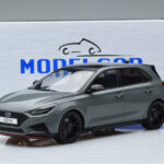 Hyundai i30 N PD Šedá Stín MCG 1:18 - image 6 of 6
