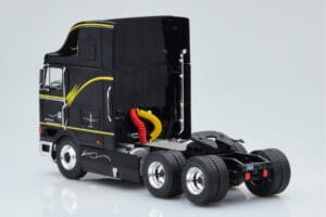 International Eagle Cabover Černý IXO 1:43 TR169 Kov – obrázek 4 z 5