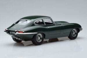 Jaguar E-Type Series 1 British Racing Zelený KK-Scale 1:18 KKDC180431 Kov – obrázek 2 z 6