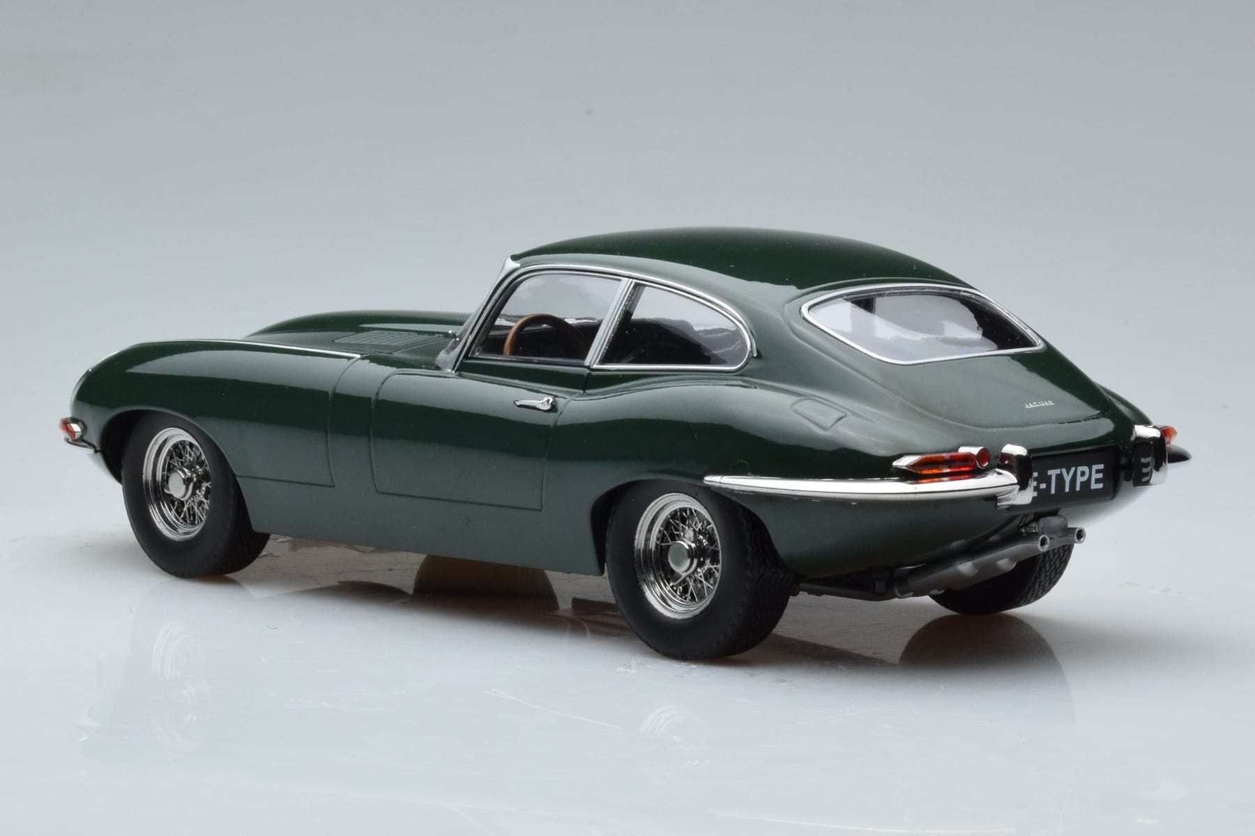 Jaguar E-Type Series 1 British Racing Zelený KK-Scale 1:18 KKDC180431 Kov – obrázek 5 z 6