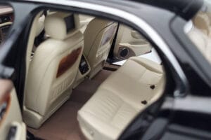 Jaguar XJ6 X350 Ebony Černý Almost Real 1:18 810501 Kov – obrázek 8 z 11