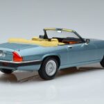 Jaguar XJS V12 Kabriolet Světle Modrý Metalíza Norev 1:18 182635 Kov - image 2 of 6