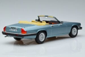 Jaguar XJS V12 Kabriolet Světle Modrý Metalíza Norev 1:18 182635 Kov – obrázek 2 z 6