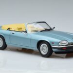 Jaguar XJS V12 Kabriolet Světle Modrý Metalíza Norev 1:18 182635 Kov - image 4 of 6