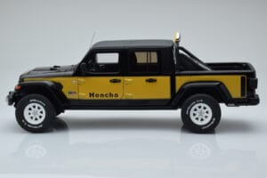 Jeep Gladiator Honcho Černý GT Spirit 1:18 GT422 Pryskyřice – obrázek 3 z 6
