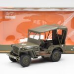 Jeep Willys S Plachtou UT Models 1:18 - image 6 of 6