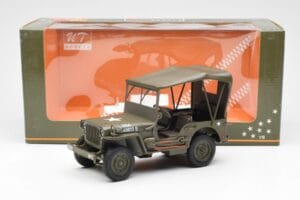 Jeep Willys S Plachtou UT Models 1:18 180149002 Kov – obrázek 6 z 6