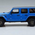 Jeep Wrangler Rubicon 392 Modrý GT Spirit 1:18 - image 3 of 6