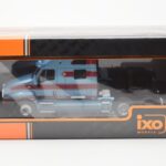 Kenworth T2000 Světle Modrý Červený IXO 1:43 TR180 - image 3 of 4