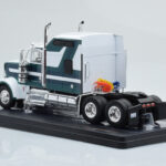 Kenworth W900 Zelený Bílý IXO 1:43 - image 5 of 6