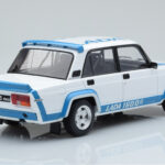 Lada 2105 VFTS Bílý IXO 1:18 - image 2 of 6