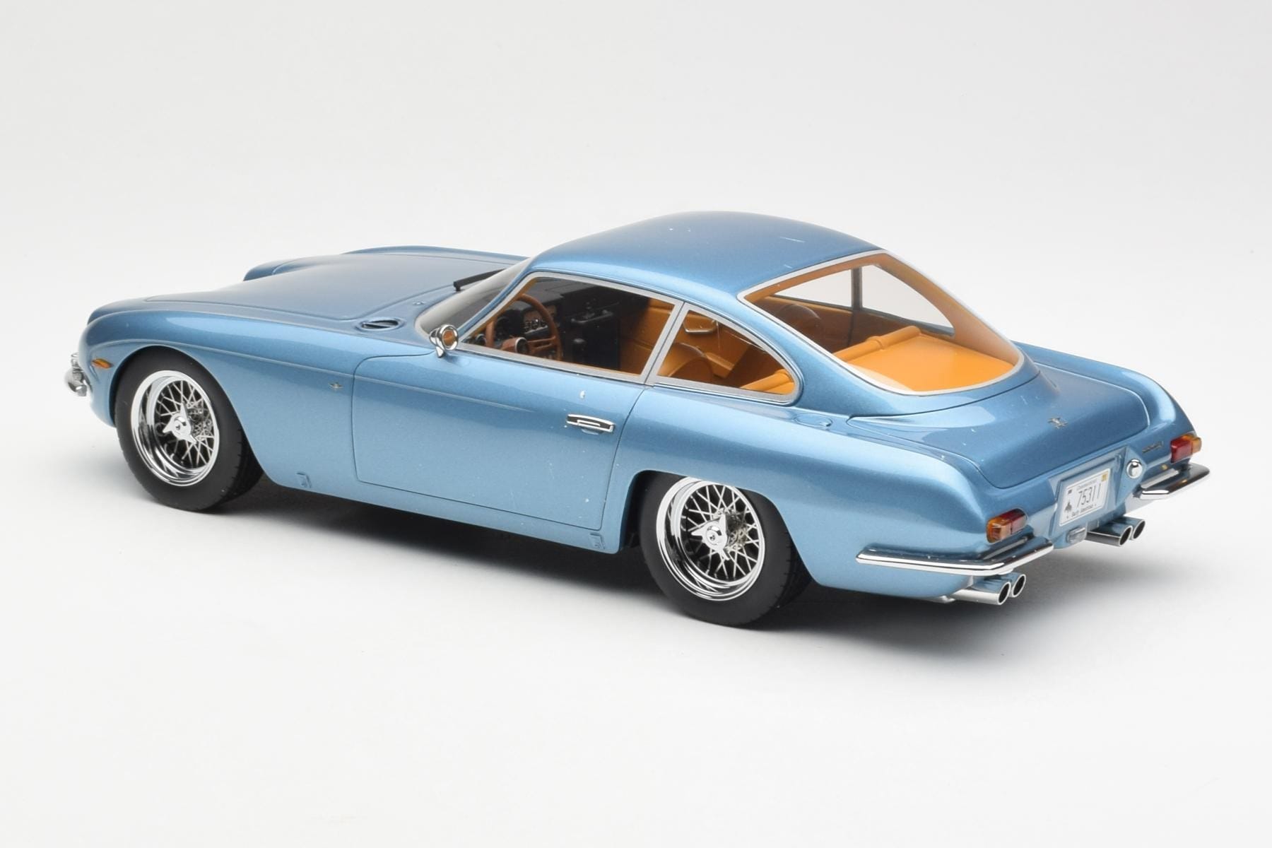 Lamborghini 350 GT Světle Modrá Metalická CMR 1:18 CMR002 Kov – obrázek 5 z 6