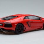 Lamborghini Aventador LP700-4 Andromeda Červený AUTOart 1:18 - image 3 of 10