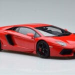 Lamborghini Aventador LP700-4 Andromeda Červený AUTOart 1:18 - image 6 of 10
