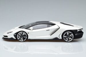 Lamborghini Centenario Perleťová Bílá GT Spirit 1:18 GTS18503W Pryskyřice – obrázek 3 z 6