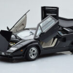 Lamborghini Countach LP5000S Černý AUTOart 1:18 - image 2 of 10