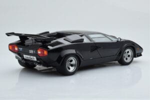 Lamborghini Countach LP5000S Černý AUTOart 1:18 74533 Kov – obrázek 4 z 10