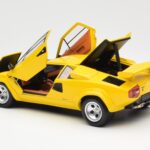 Lamborghini Countach LP 5000 Quattrovalvole Žlutý Kyosho 1:18 08320Y - image 5 of 8