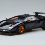 Lamborghini Countach LP500S Walter Wolf Tmavě Modrý Kyosho 1:18