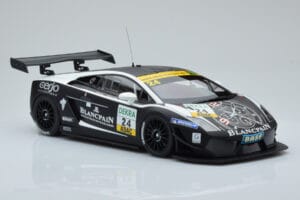 Lamborghini Gallardo LP600+ GT3 Reiter Engineering #24 N. Hayek / P. Kox ADAC GT Masters 2011 Minichamps 1:18 151111124 Kov – obrázek 4 z 6