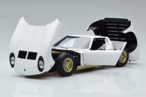 Lamborghini Miura SV Bílý AUTOart 1:18 74544 Kov – obrázek 2 z 8
