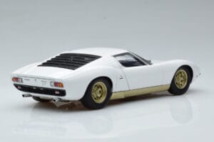 Lamborghini Miura SV Bílý AUTOart 1:18 74544 Kov – obrázek 3 z 8