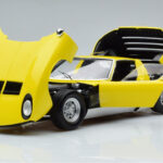 Lamborghini Miura SV Žlutý Kyosho 1:18 - image 2 of 11