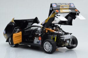 Lancia 037 ESSO #3 F. Tabaton Rally Targa Florio 1985 Kyosho 1:18 08306H Kov – obrázek 3 z 8