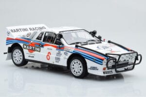 Lancia 037 Martini #8 A. Bettega / M. Perissinot Safari Rally 1985 Kyosho 1:18 08306J Kov – obrázek 6 z 8