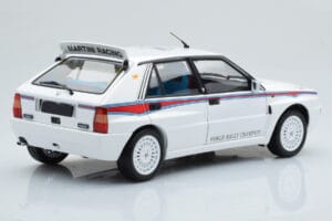Lancia Delta HF Integrale 6 Bílý Kyosho 1:18 08344E Kov – obrázek 4 z 8