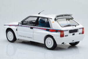 Lancia Delta HF Integrale 6 Bílý Kyosho 1:18 08344E Kov – obrázek 7 z 8