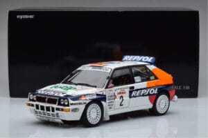 Lancia Delta HF Integrale Evoluzione #2 C. Sainz / L. Moya Tour de Corse 1993 Kyosho 1:18 08348J Kov – obrázek 9 z 9