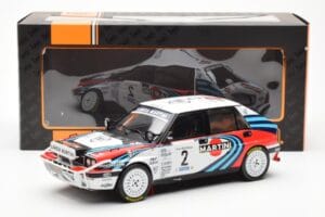 Lancia Delta Integrale 16V #2 M. Biasion / T. Siviero Rally Safari 1990 IXO 1:18 18RMC139A Kov – obrázek 6 z 6