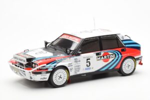 Lancia Delta Integrale 16V #5 J. Kankkunen / J. Piironen Rally Safari 1990 IXO 1:18 18RMC139C