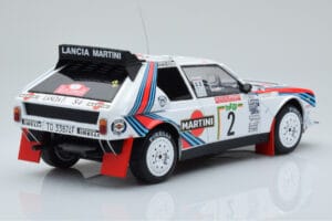 Lancia Delta S4 #2 M. Alen / I. Kivimaki Rally San Remo 1986 IXO 1:18 18RMC130A Kov – obrázek 2 z 6