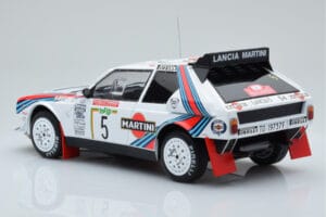Lancia Delta S4 #5 M. Biasion / T. Siviero Rally San Remo 1986 IXO 1:18 18RMC130B Kov – obrázek 5 z 6