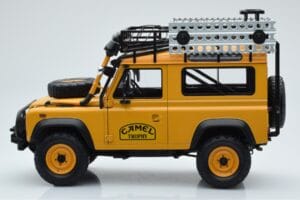 Land Rover Defender 90 Camel Trophy Borneo 1985 Almost Real 1:18 810213 Kov – obrázek 4 z 8