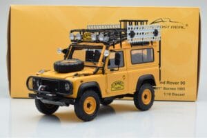 Land Rover Defender 90 Camel Trophy Borneo 1985 Almost Real 1:18 810213 Kov – obrázek 8 z 8