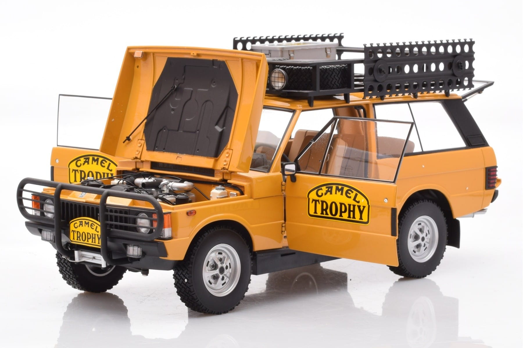 Land Rover Range Rover Camel Trophy Papua New Guinea 1982 Almost Real 1:18 810106 Kov – obrázek 2 z 8