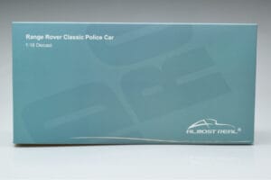 Land Rover Range Rover Policie Almost Real 1:18 810115 Kov – obrázek 7 z 9
