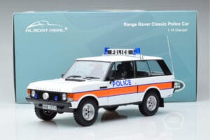 Land Rover Range Rover Policie Almost Real 1:18 810115 Kov – obrázek 9 z 9