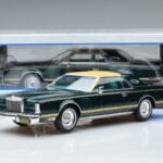 Lincoln Continental Mark V Tmavě Zelený MCG 1:18 MCG18404 Kov - image 6 of 6